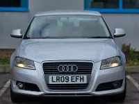 Usado Audi A3 102 HP (75 kW) 2009 Prateado Citadino