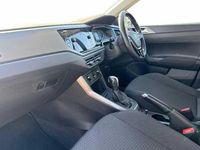 Used VW Polo SE 95 HP (69 kW) 2020 Silver Hatchback