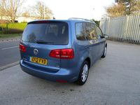 Used VW Touran SE 105 HP (77 kW) 2012 Blue MPV