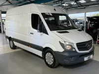 Usado Mercedes Sprinter 140 HP (102 kW) 2017 Branco Van