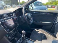 Used Skoda Superb SportLine 150 HP (110 kW) 2019 White Estate