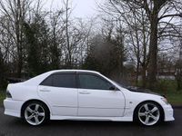 Used Toyota Altezza Edition 2000 White Sedan