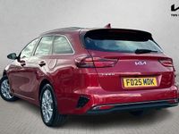 Used Kia Ceed 138 HP (101 kW) 2025 Red Hatchback