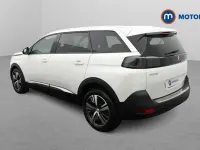 Usado Peugeot 5008 Allure 131 HP (96 kW) 2022 SUV