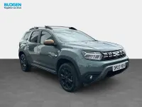 Used Dacia Duster Extreme 97 HP (71 kW) 2023 Green SUV