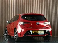 Used Toyota Corolla 2019 Red Hatchback