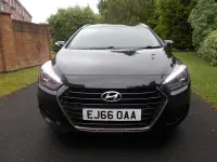 Used Hyundai i40 SE 115 HP (84 kW) 2016 Black Estate