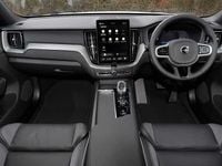 New Volvo XC60 Plus 247 HP (181 kW) 2026 SUV