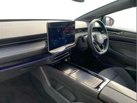 Used VW ID.7 Pro 210 kW (286 HP) 2026 White Estate
