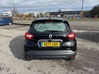 Used Renault Captur Expression+ 90 HP (66 kW) 2017 Black SUV