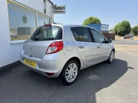 Used Renault Clio Dynamique 2011 Silver Hatchback