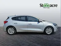 Used Ford Focus Titanium 125 HP (91 kW) 2021 Silver Hatchback