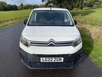 Usado Citroën Berlingo 100 HP (73 kW) 2022 Branco Monovolume
