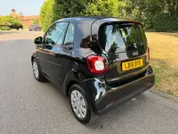 Used Smart ForTwo Coupé Pure 71 HP (52 kW) 2018 Black Coupe