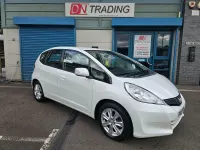 Used Honda Jazz ES 99 HP (72 kW) 2013 White Hatchback