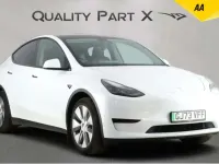 Używany Tesla Model Y RWD 254 kW (346 KM) 2023 Biały SUV