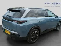 Used Peugeot e-5008 GT 152 kW (207 HP) 2025 Blue SUV
