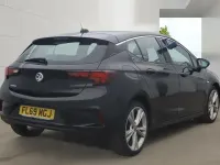 Używany Vauxhall Astra SRi 150 KM (110 kW) 2019 Czarny Hatchback