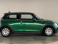Used Mini ONE Classic 101 HP (74 kW) 2022 Green Hatchback