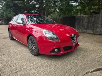 Used Alfa Romeo Giulietta 2014 Red Hatchback