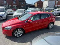 Used Volvo V40 SE Lux 115 HP (84 kW) 2014 Red Hatchback