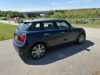 Used Mini Cooper Exclusive 134 HP (98 kW) 2022 Blue/black Hatchback