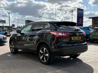 Used Nissan Qashqai N-TEC 110 HP (80 kW) 2015 Black SUV