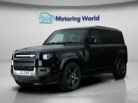 Used Land Rover Defender SE Dynamic 404 HP (297 kW) 2023 Black SUV