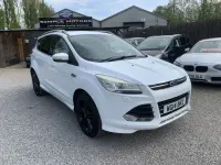 Usado Ford Kuga Titanium X 140 HP (102 kW) 2014 Branco SUV
