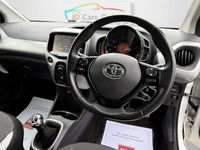 Used Toyota Aygo X-play 69 HP (50 kW) 2017 White Hatchback