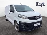 Used Vauxhall Vivaro 100 kW (136 HP) 2022 White MPV