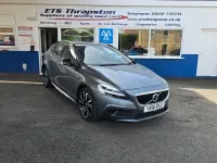 Usado Volvo V40 Plus 2018 Gris Utilitario