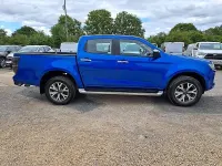 Used Isuzu D-Max 164 HP (120 kW) 2024 Blue Pickup