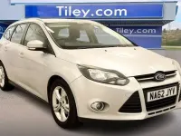 Used Ford Focus Zetec 125 HP (91 kW) 2012 Silver Estate