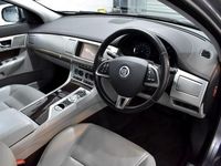 Usado Jaguar XF Premium Luxury 2012 Cinzento Sedan