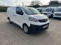 Used Vauxhall Vivaro S 100 HP (73 kW) 2020 White MPV