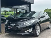 Used Hyundai i40 Style 135 HP (99 kW) 2012 Black Estate