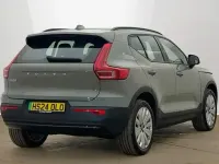 Used Volvo EX40 Core 175 kW (238 HP) 2024 Green SUV