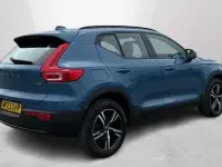 Used Volvo XC40 Plus 197 HP (144 kW) 2023 Blue SUV