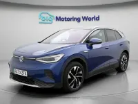 Second-hand VW ID.4 Pro Performance 150 kW (204 CP) 2023 Albastru SUV