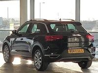 Used VW T-Roc SE 115 HP (84 kW) 2018 Black SUV