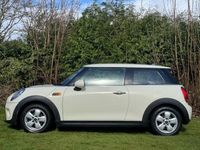 Usado Mini Cooper Hatch 136 HP (100 kW) 2015 Branco Citadino