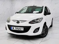 Gebraucht Mazda 2 Edition 84 PS (61 kW) 2014 Weiß Kleinwagen