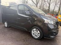 Used Renault Trafic 2018 Black MPV