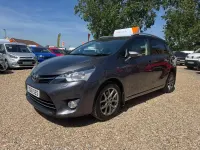 Used Toyota Verso 112 HP (82 kW) 2014 Grey MPV