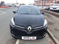 Used Renault Clio IV Iconic 2019 Black Hatchback