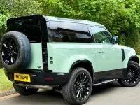 Gebraucht Land Rover Defender SE 200 PS (147 kW) 2021 Grün SUV
