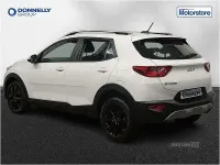 Used Kia Stonic 2021 White SUV