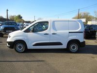 Second-hand Vauxhall Combo 100 CP (73 kW) 2021 Alb Van