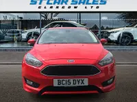 Used Ford Focus Zetec 150 HP (110 kW) 2015 Red Hatchback